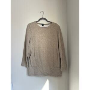 Roots Canada Medium Long Crewneck